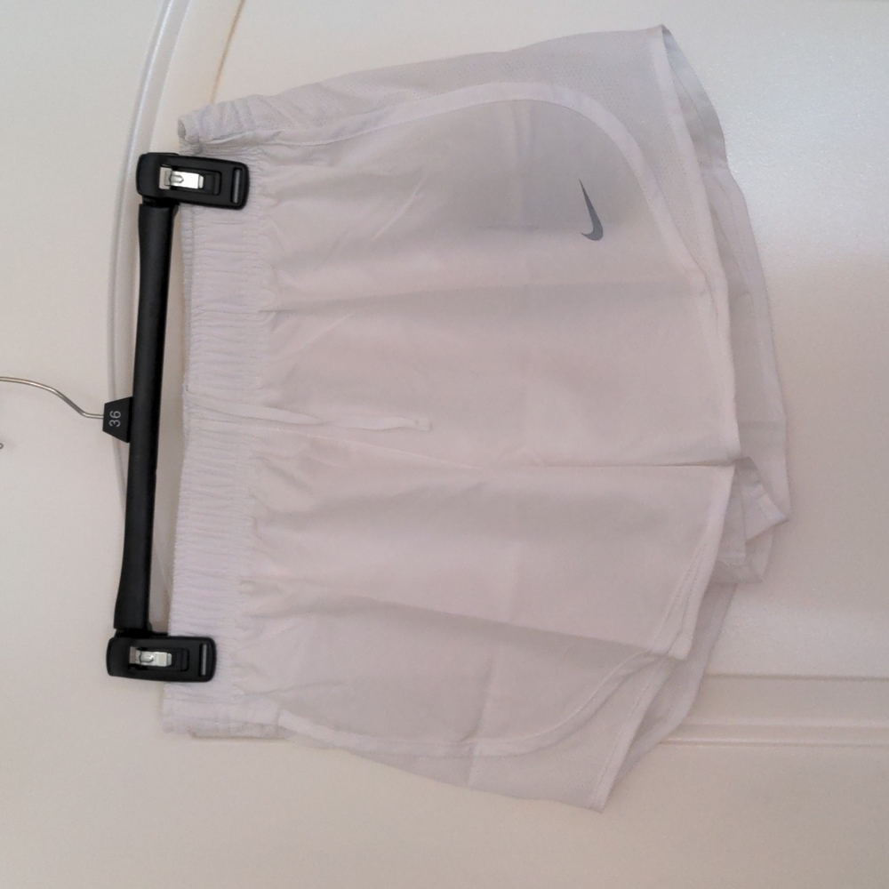BRAND NEW WITH TAGS Nike Tempo Shorts